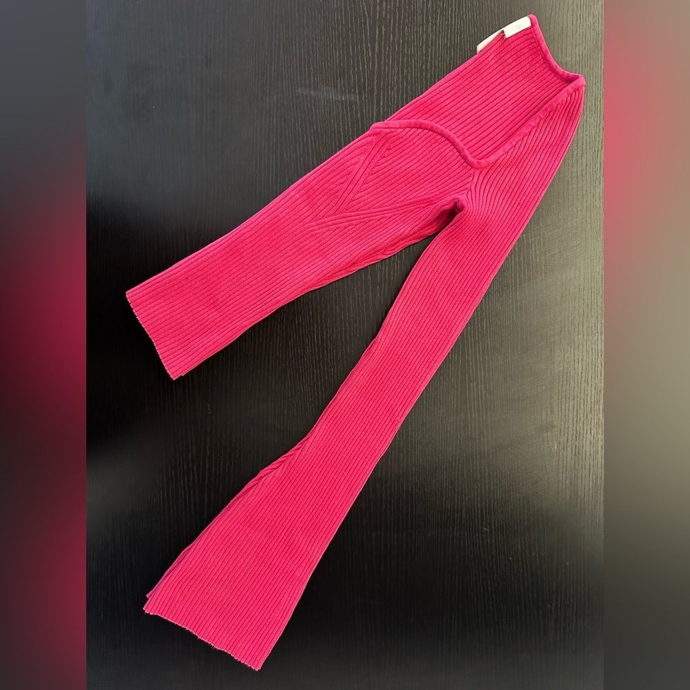 H&M Fuchsia Ribbed Bodysuit - Picture 5 of 7